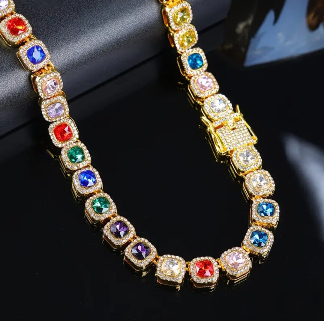 GOLD GEMSTONE NECKLASE