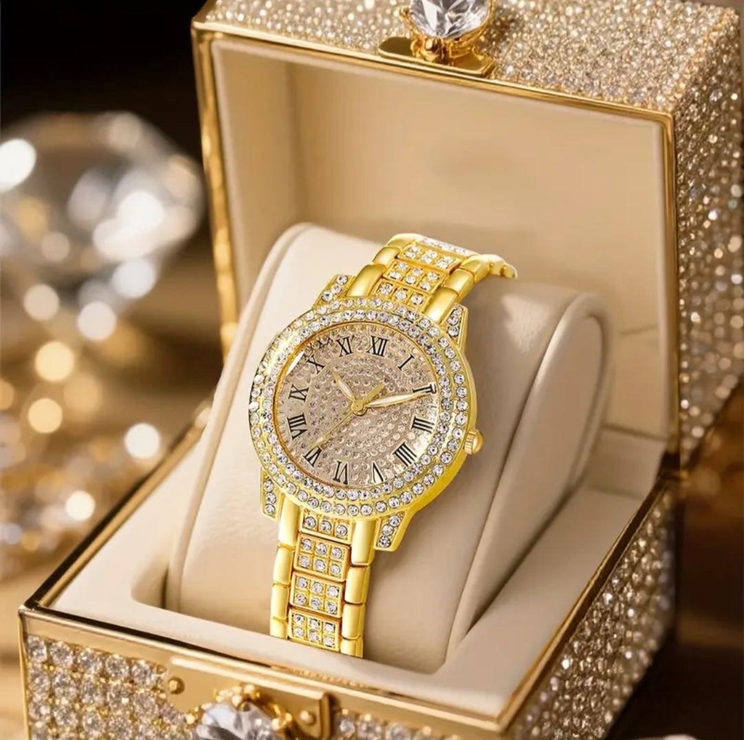 CRYSTAL QUARTZ ROMAN NUMERAL WATCH