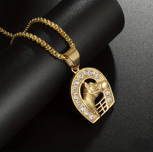 GOLDEN HORSE SHOE NECKLACE