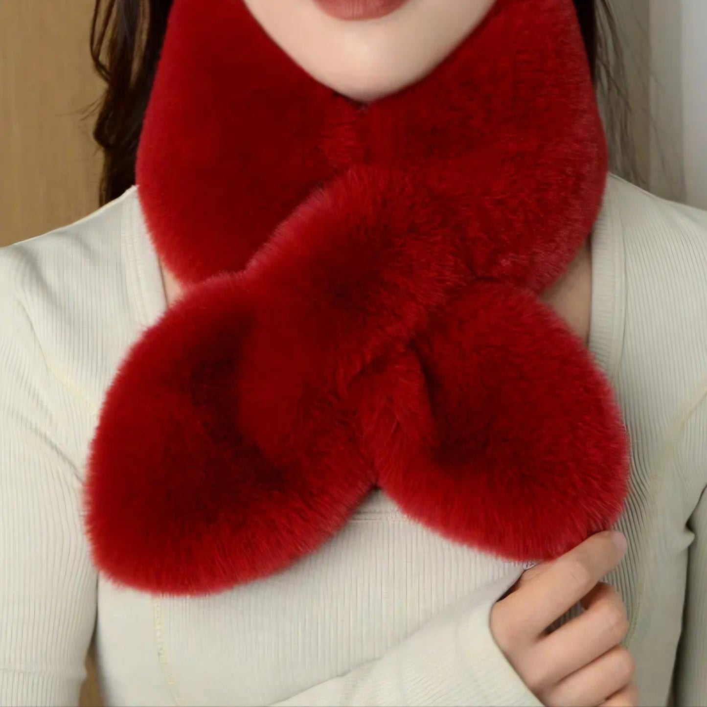 RED PLUSH SCALF-NECK WARMER