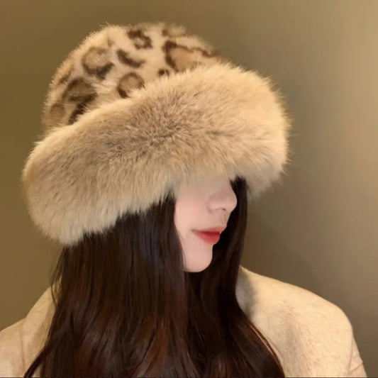 BEIGE LEOPARD PRINT LUXURY HAT