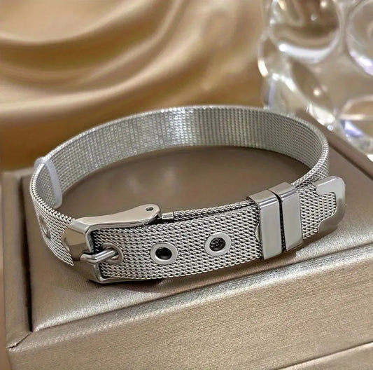 SILVER BELT BUCKLE BRACELET