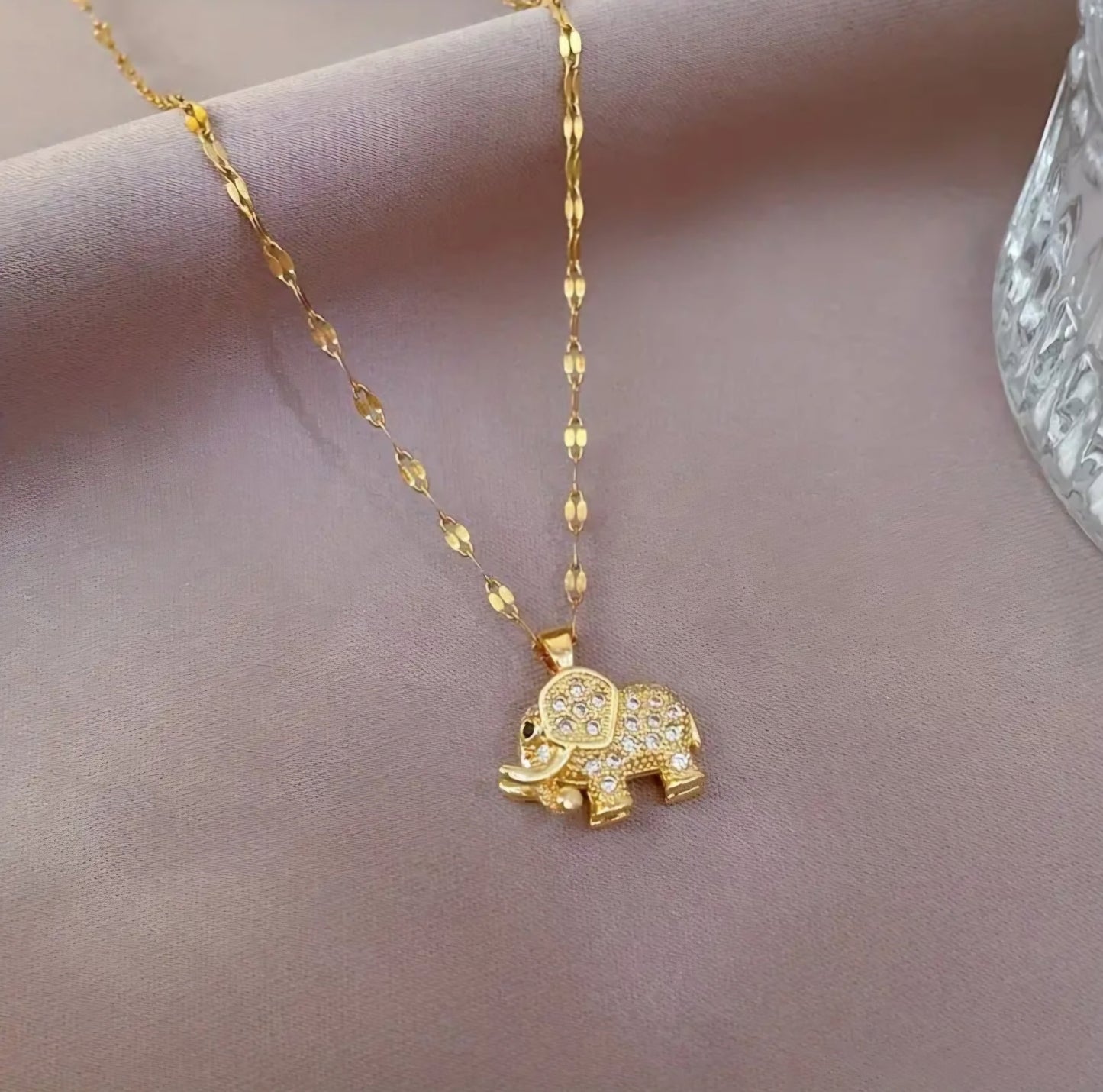 ELEPHANT NECKLACE