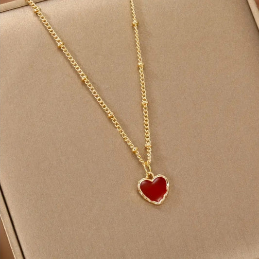 RED HEART NECKLACE